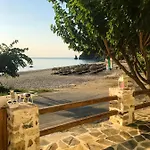 Holiday home Genevieve Sea House - By The Sea ....on The Beach. Agioi Saranta