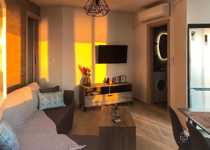 Vakantiehuis Genevieve Sea House - By The Sea ....on The Beach. *